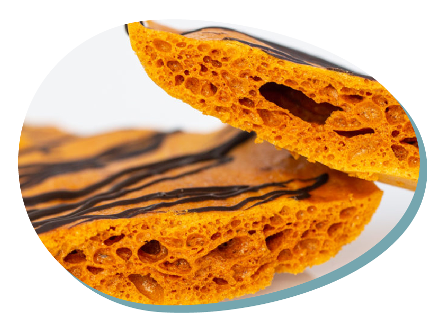 Perché i biscotti a nido d’ape (honeycomb) sono pieni di bolle?