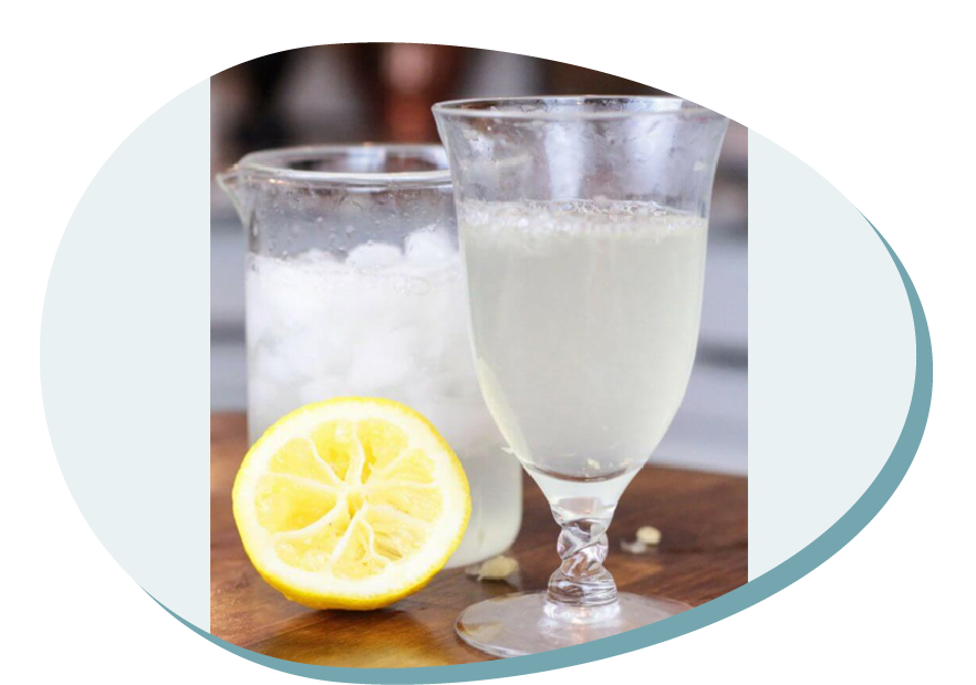 Limonata frizzante con bicarbonato di sodio